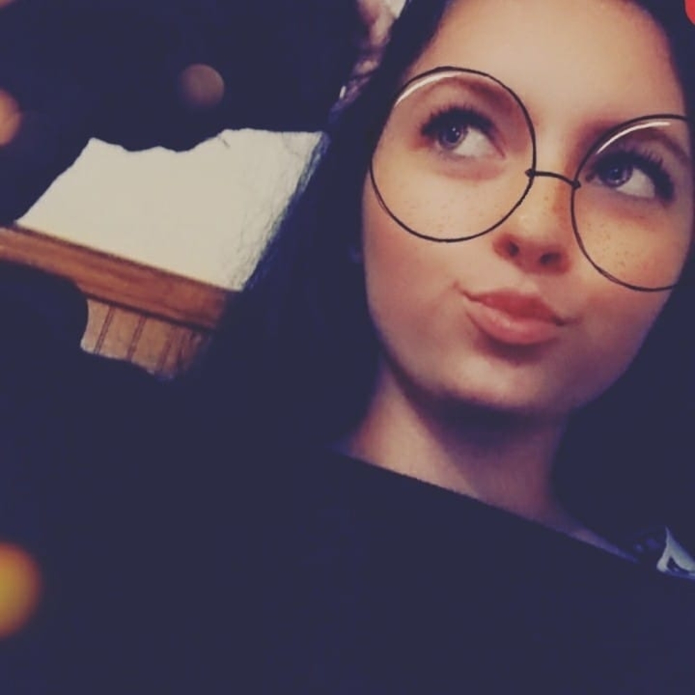 Meet your Posher, Lindsey